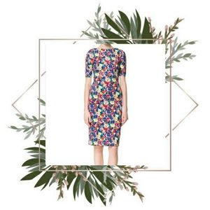 𝙇𝘼𝙎𝙏 𝘾𝙃𝘼𝙉𝘾𝙀 ZARA | Floral neoprene dress